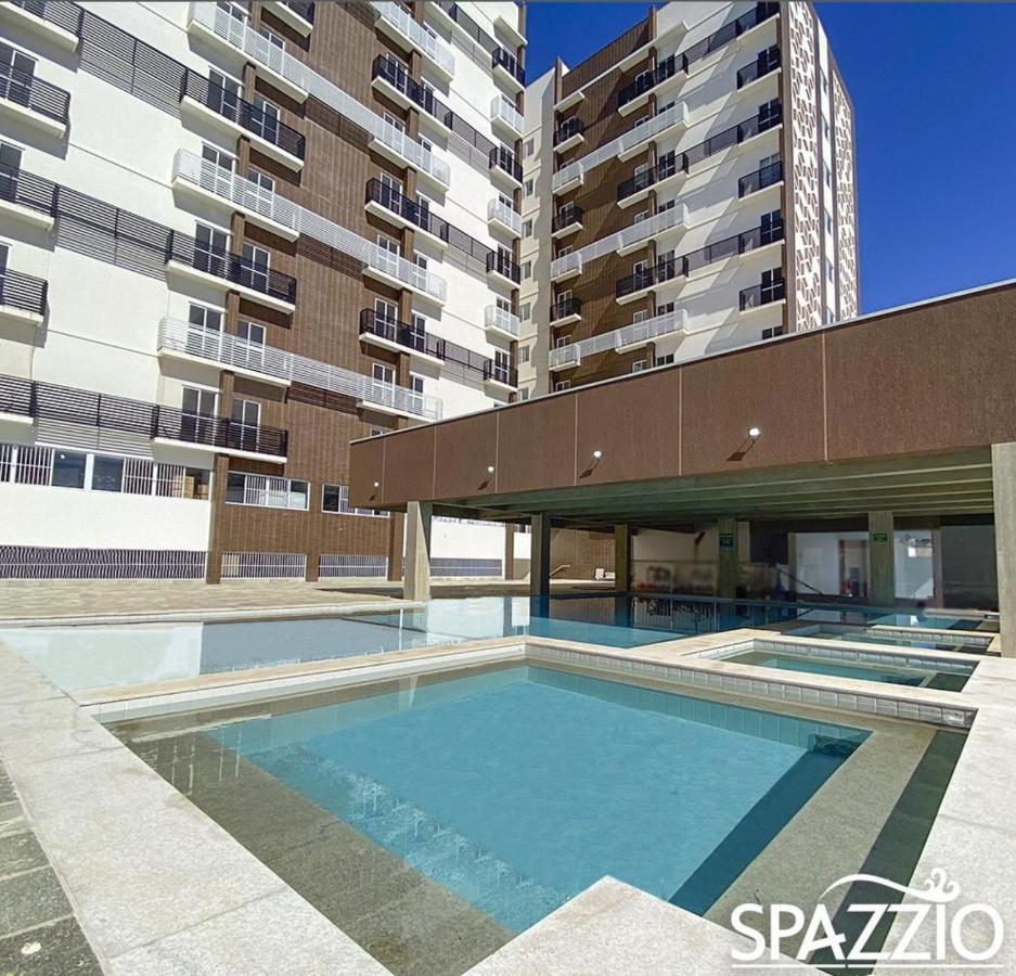 Hotel Spazzio Diroma Com Acesso Gratuito No Acqua Park