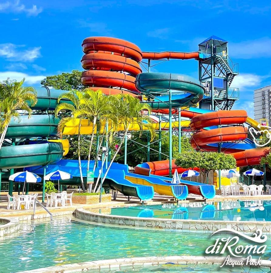 Hotel Spazzio Diroma Com Acesso Gratuito No Acqua Park Caldas Novas