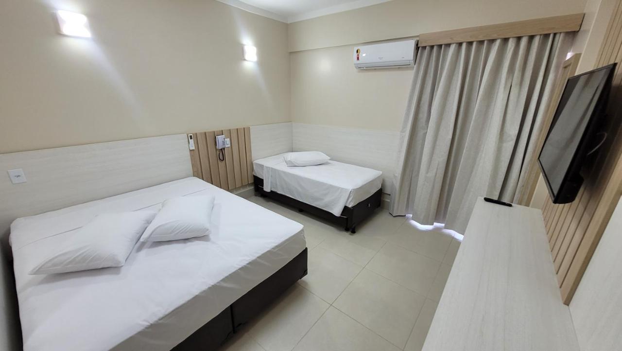 Hotel Spazzio Diroma Com Acesso Gratuito No Acqua Park